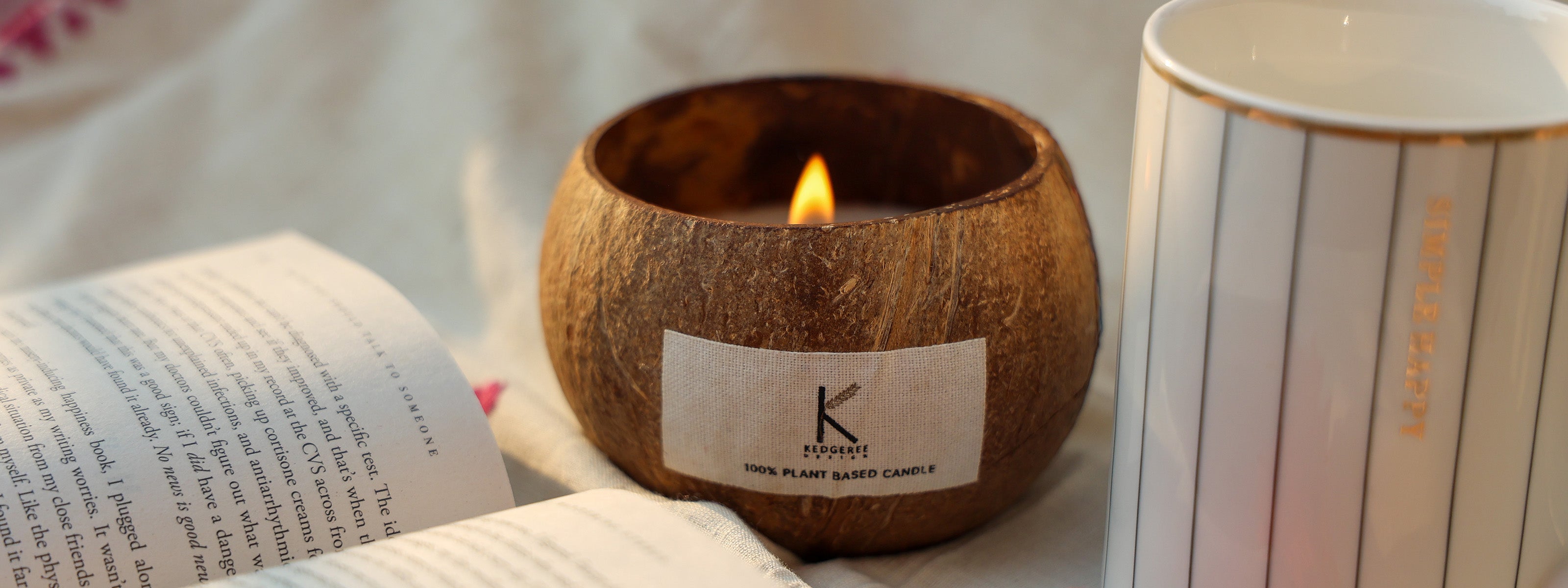 The Cosy Evening Coconut Shell Candle – A Lifestyle Essential!
