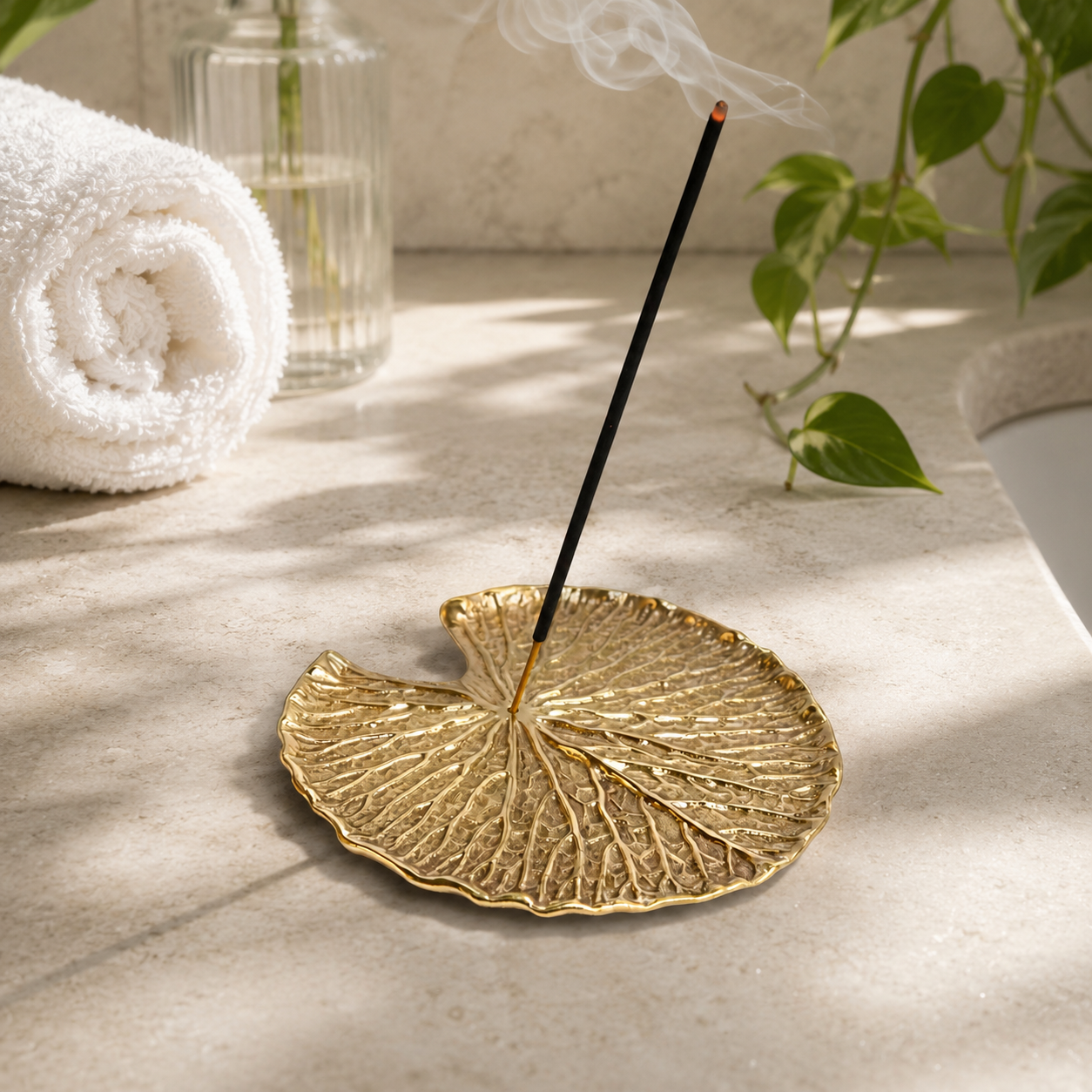 Special ED: Lowa Brass Incense Holder