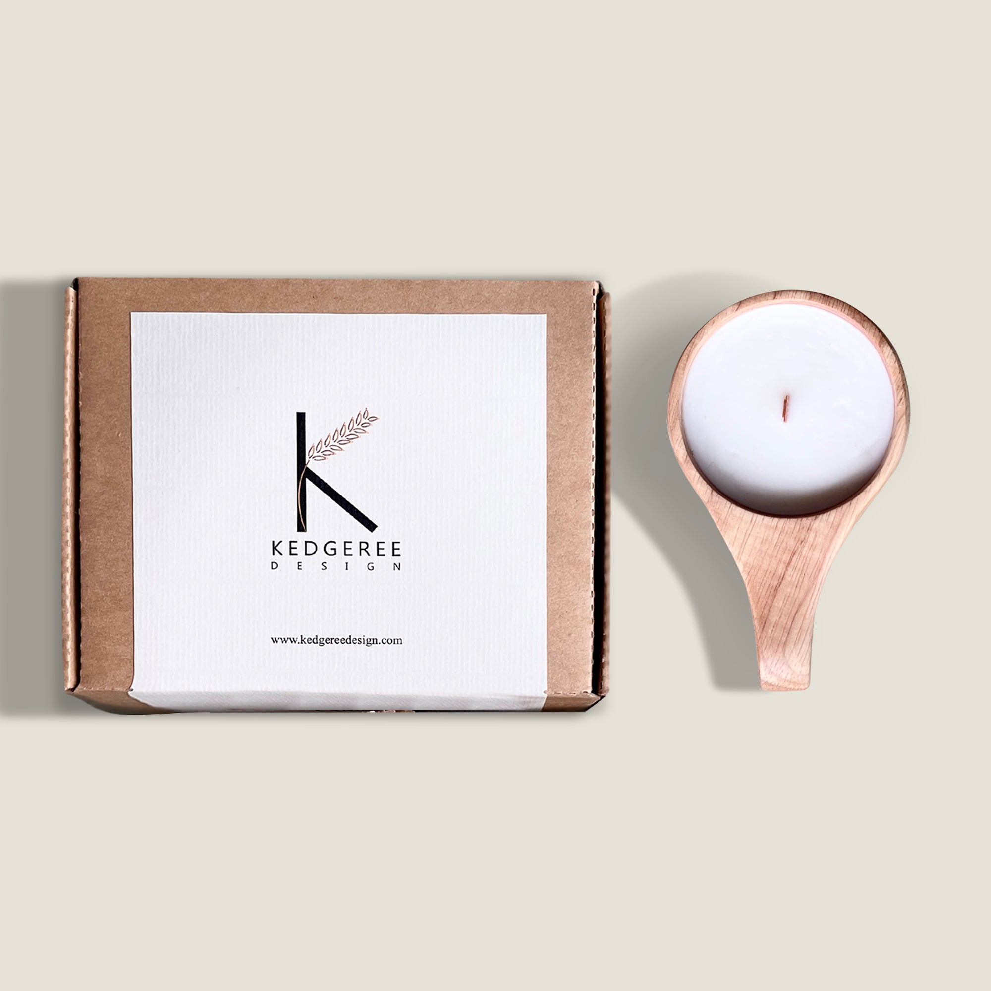 Eco-friendly oak wood candle with a sleek and modern design