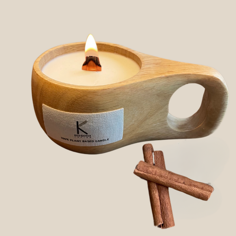 Plant based oak wood candle with Sandalwood, Amber, Spices fragrances