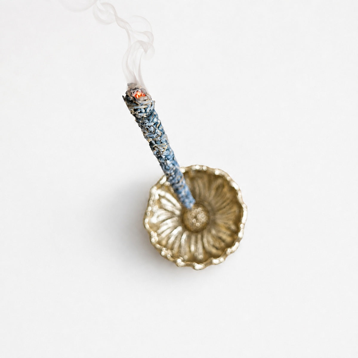 Lavender Floral Incense Sticks with Brass Lotus Holder